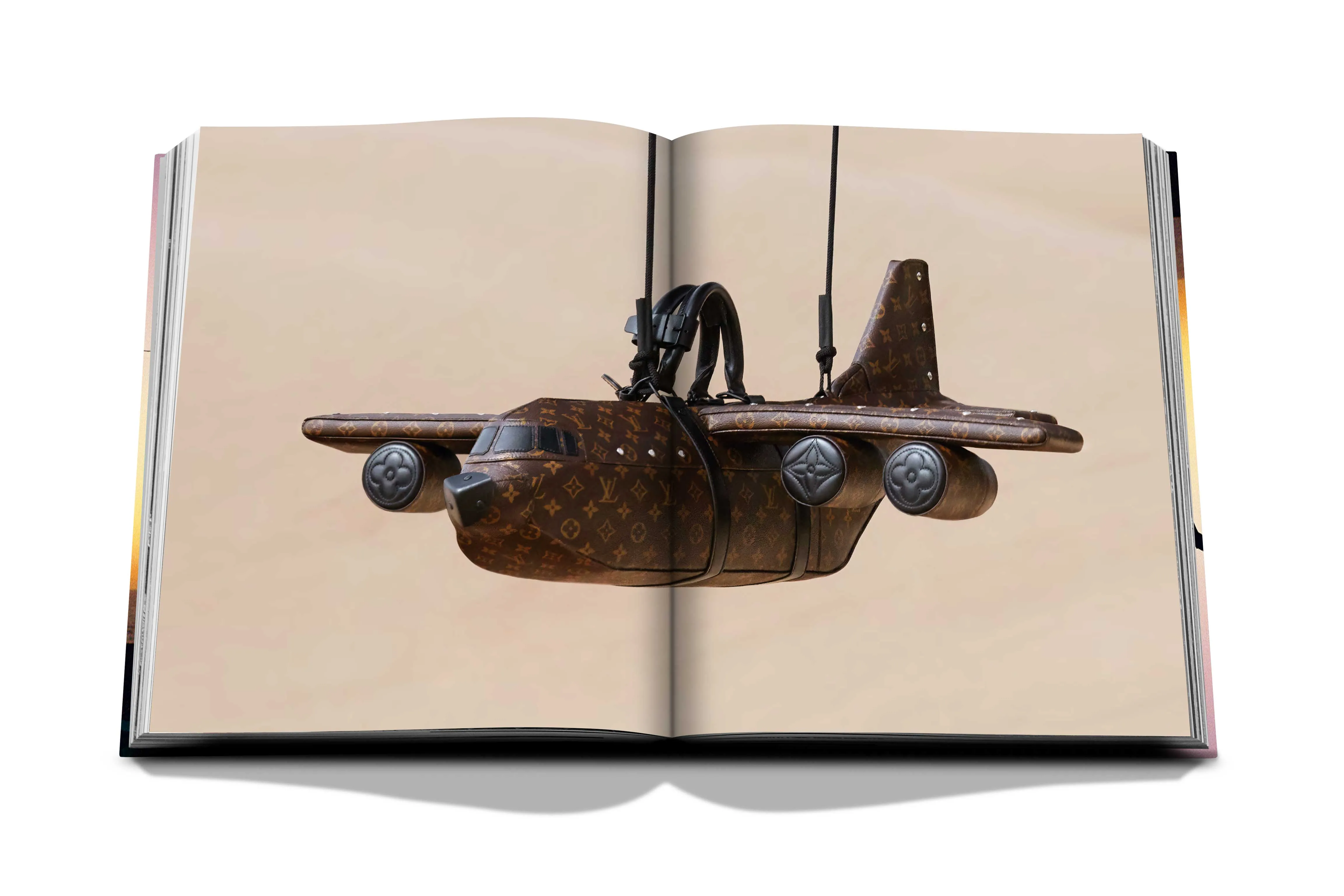 ASSOULINE Louis Vuitton: Virgil Abloh (Ultimate Edition) by Anders Christian Madsen