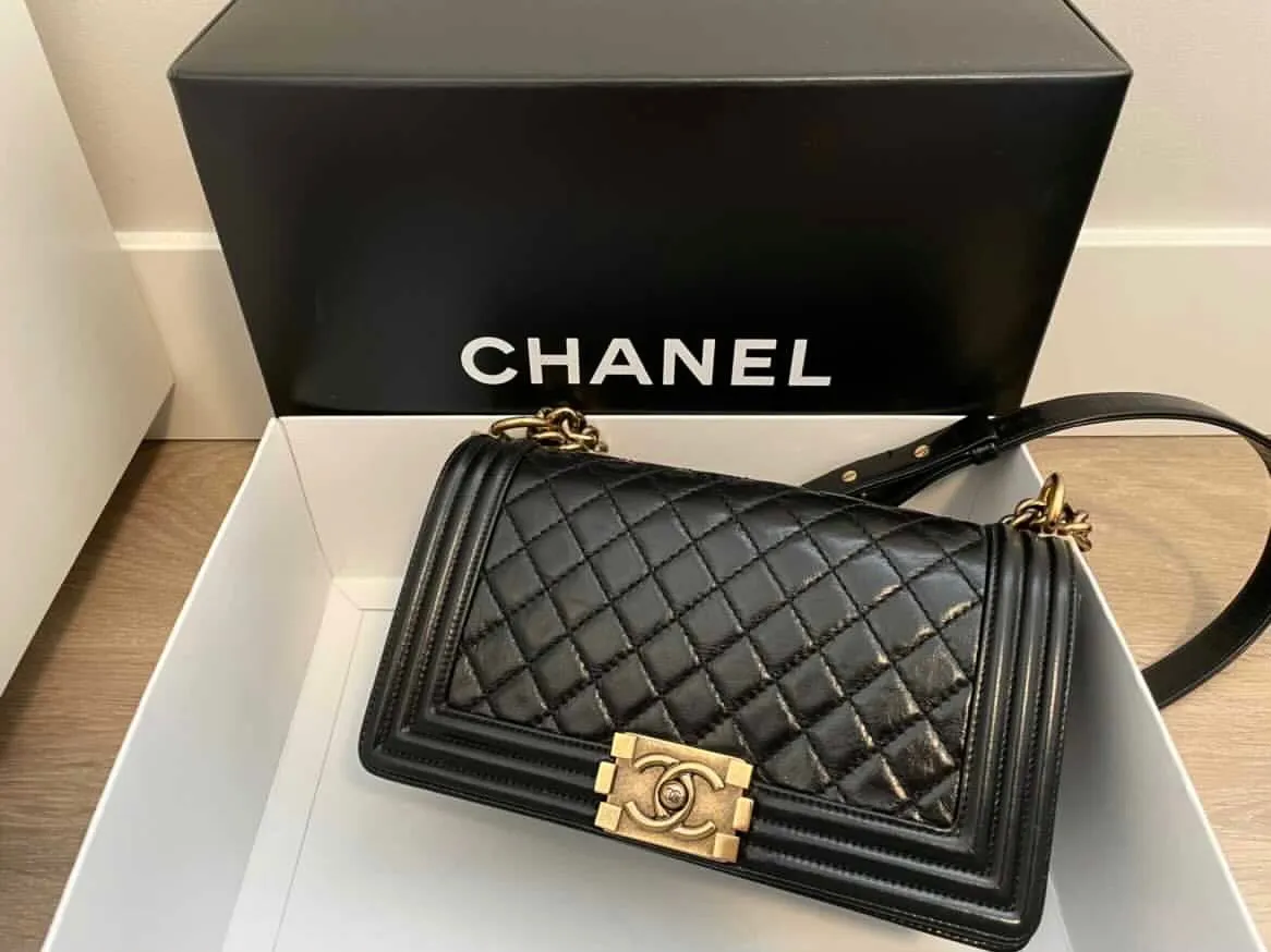 Chanel le boy bag