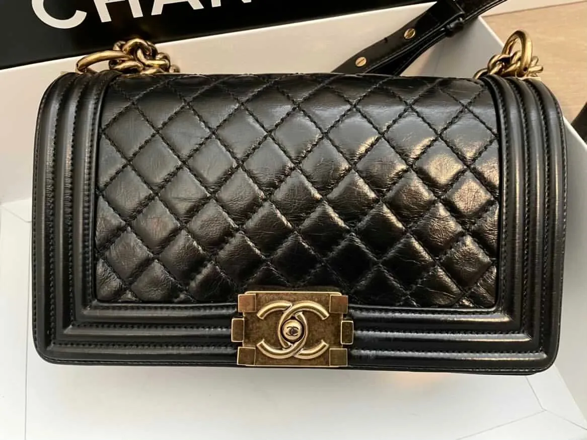 Chanel le boy bag