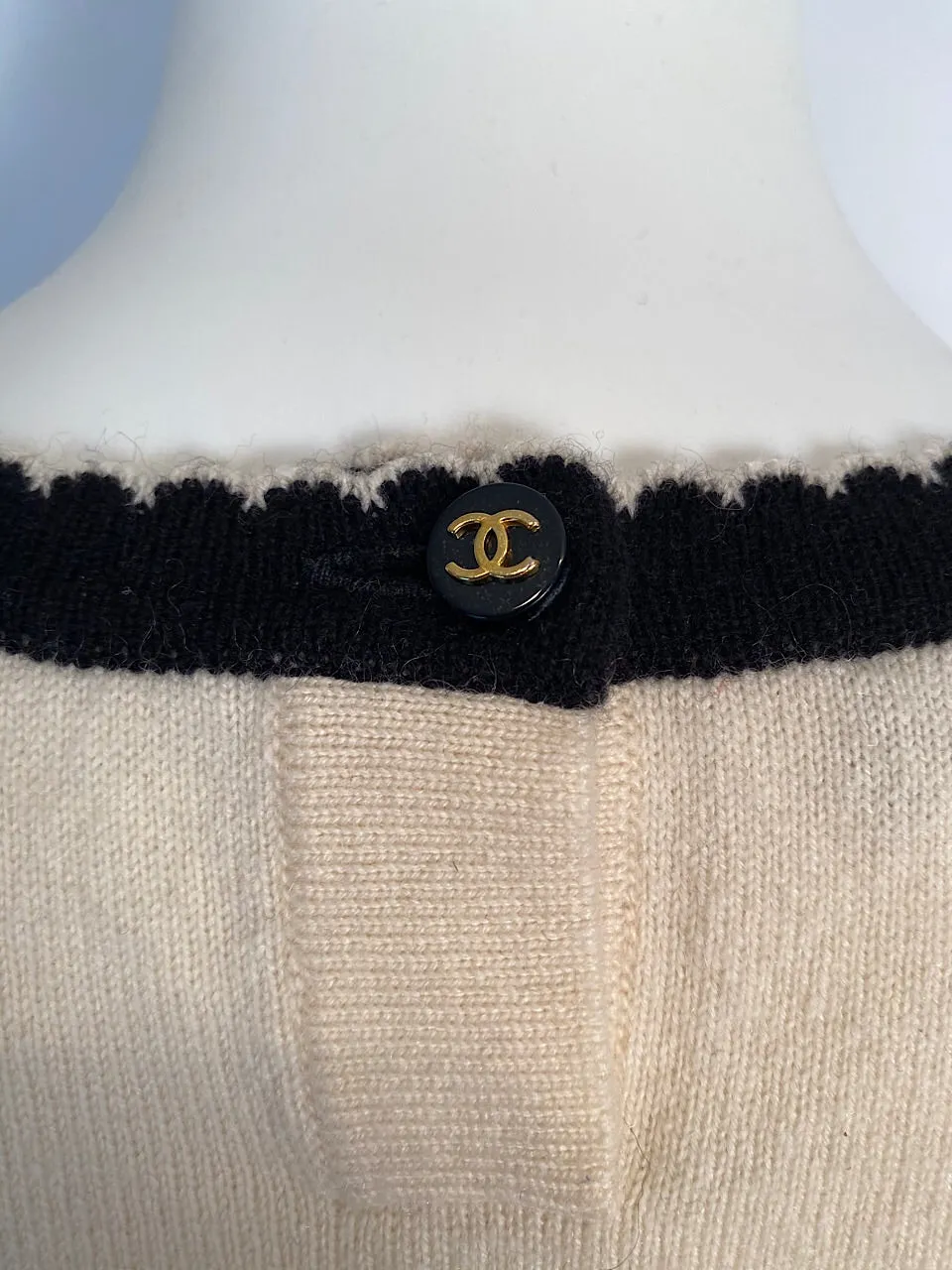 Chanel Winter White Sweater Top Blouse US 6