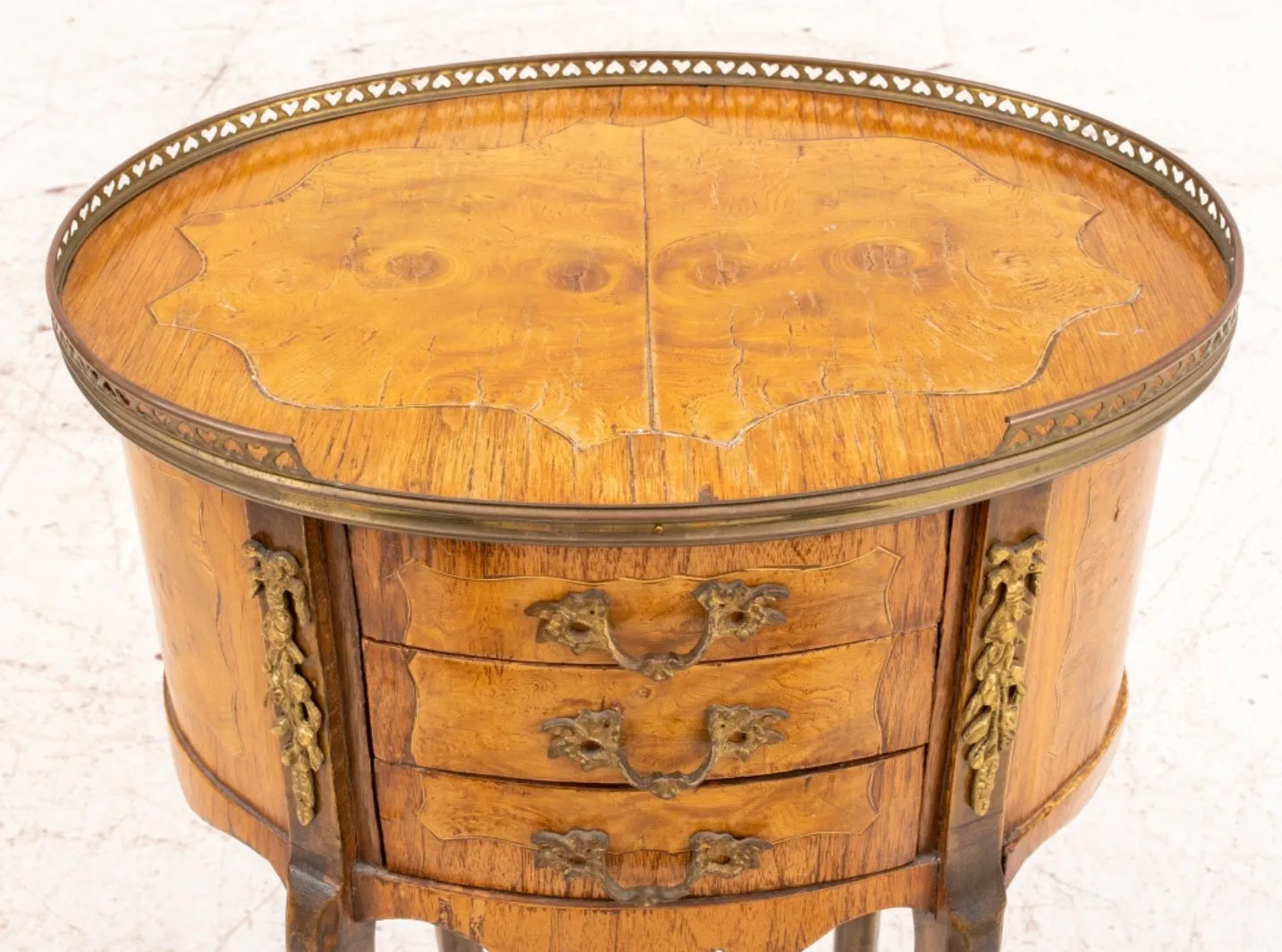 Louis XV/XVI Transitional Style Side Table