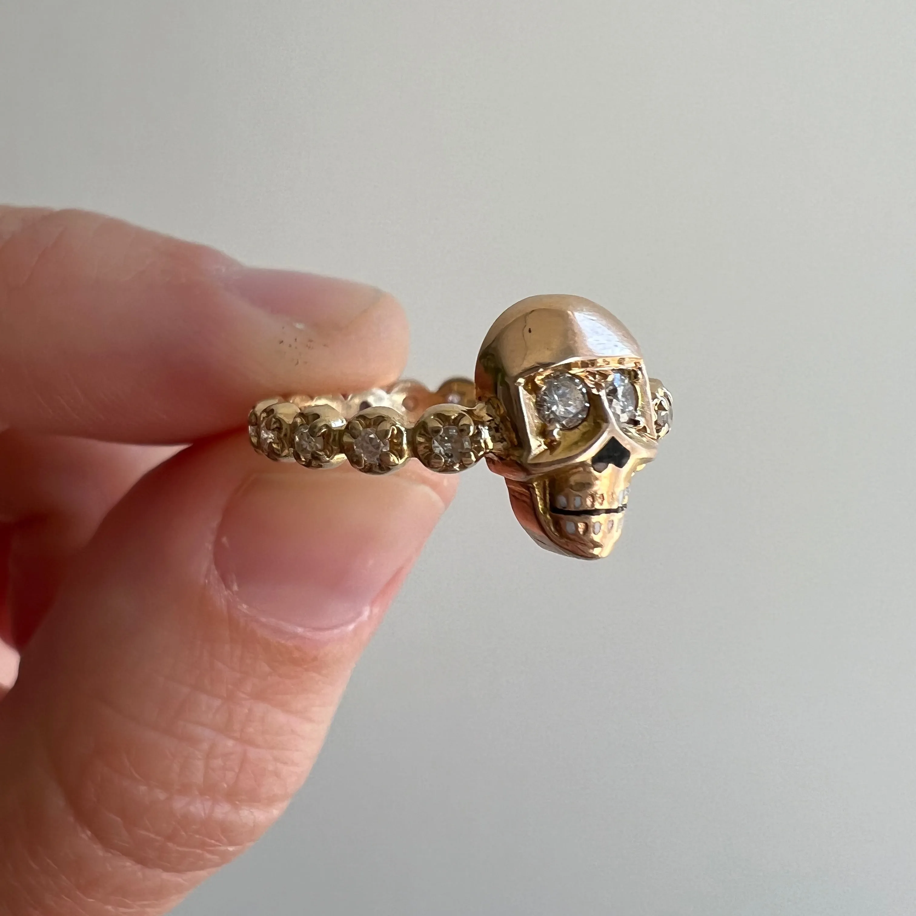 reimagined V I N T A G E // eternal memento mori / 14k solid yellow gold and diamond skull ring / Memento Mori / size 5.5 to 5.75