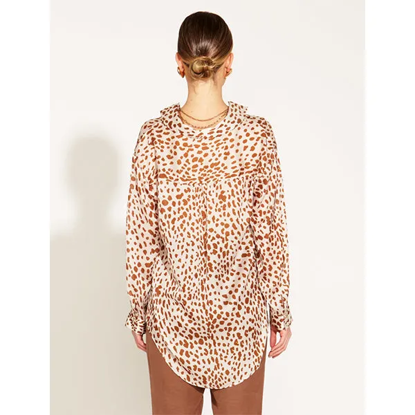 True To Life Collared Shirt - Giraffe Print