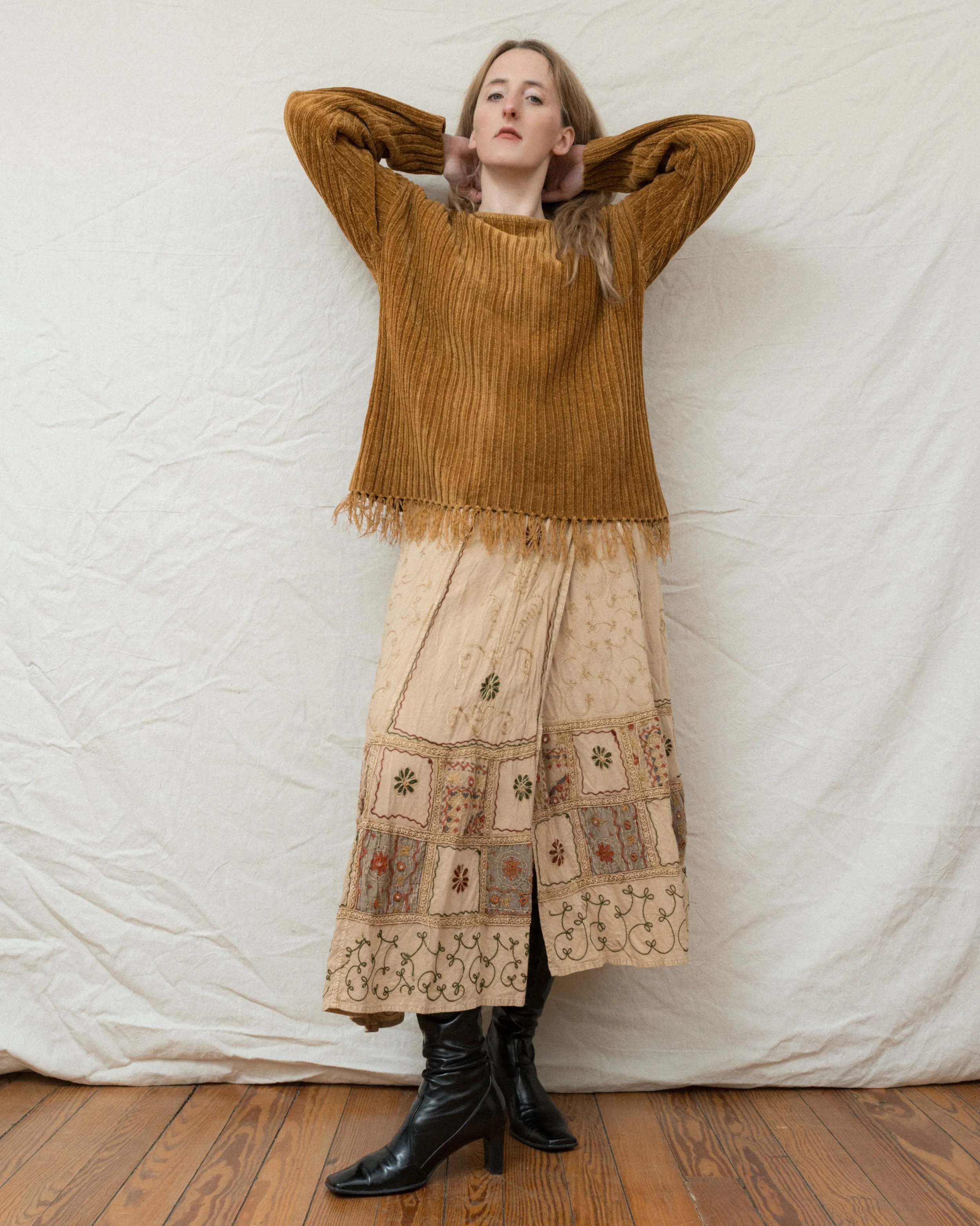 Vintage Caramel Chenille Fringe Sweater (S/M)